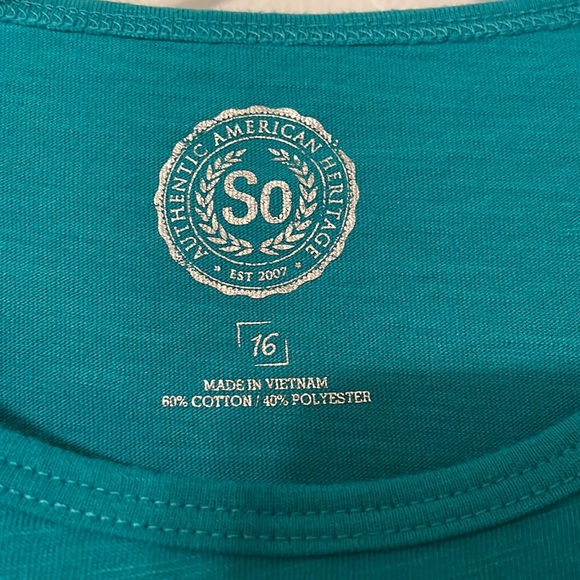 SO BRAND..                                 Very cute girls top. - Picture 5 of 6